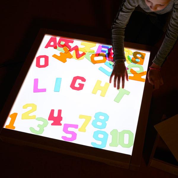 Masterkidz 38 Pieces Translucent Numbers and Alphabets Set without Light Panel 38件色彩數位與字母套裝 不含燈盤