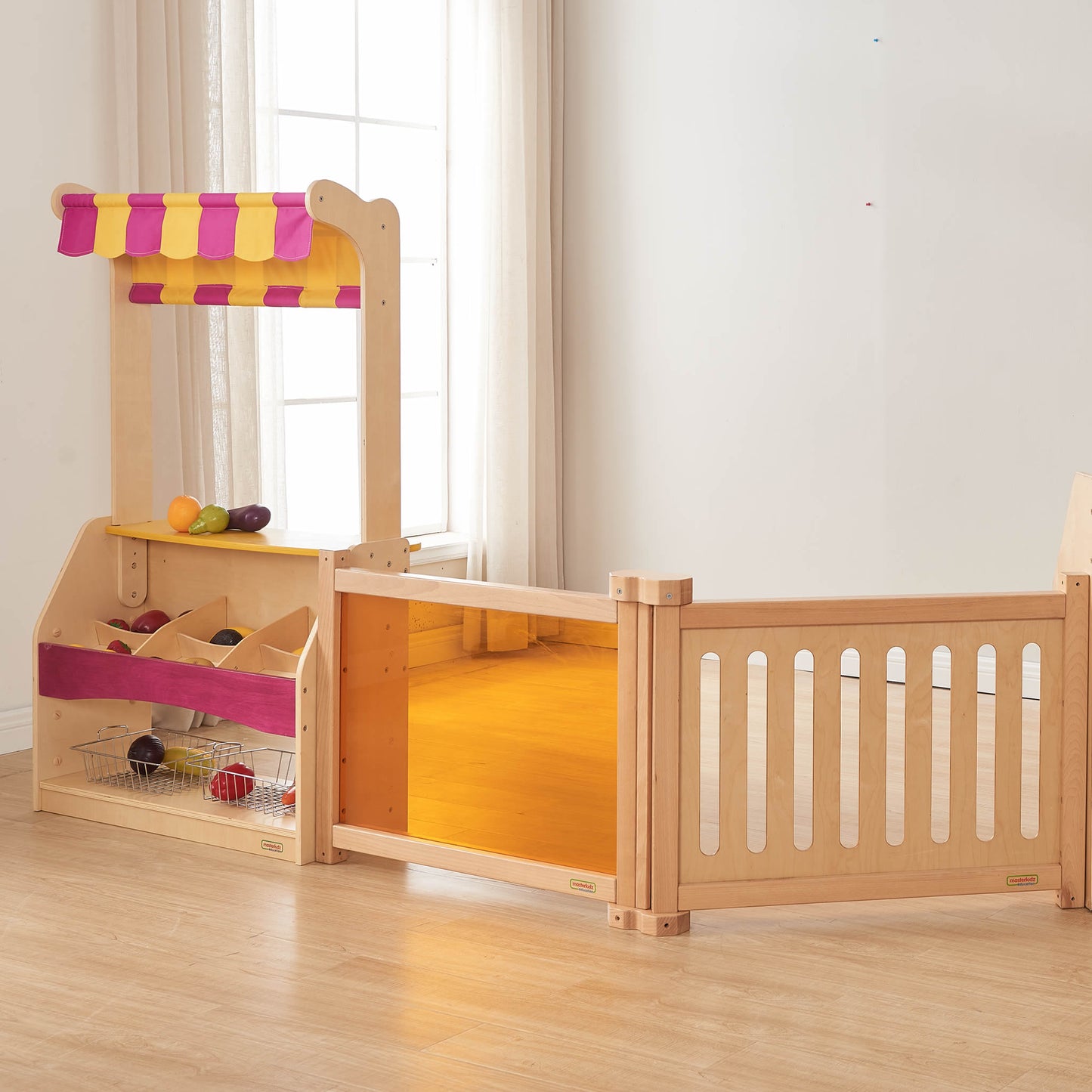 Masterkidz Solid Wood Fence, Gate and Divider Panel 實木多彩透視屏風圍欄與欄柵門組合