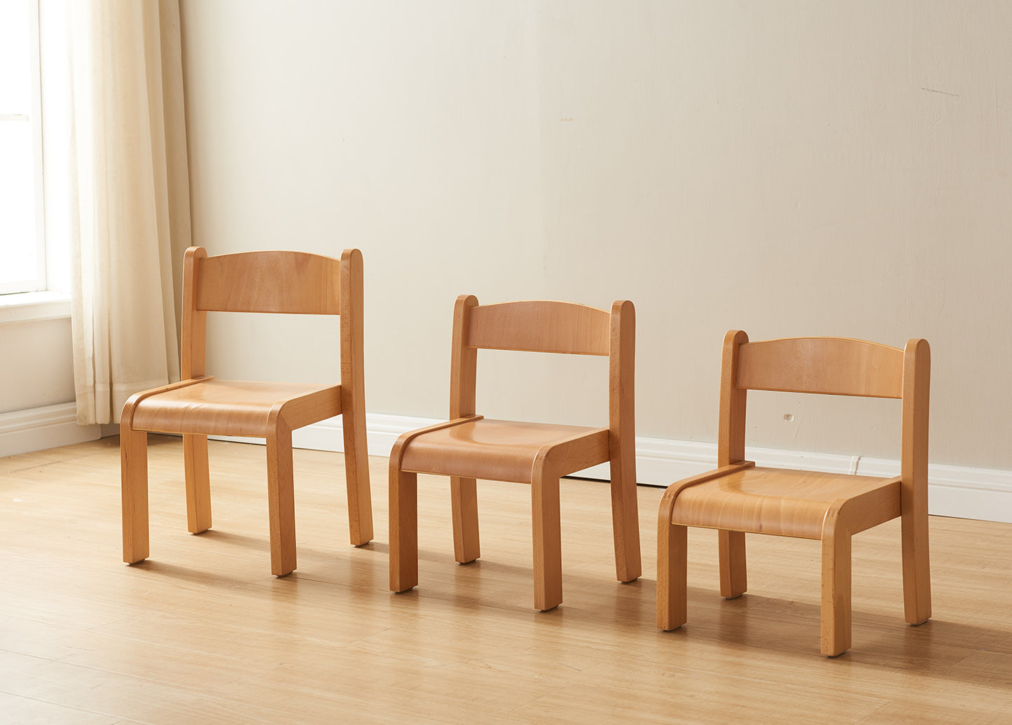 Masterkidz Otto Beech Wood Chair Stackable 可堆疊櫸木椅