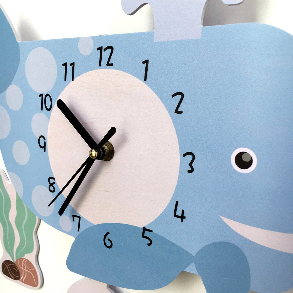 Kid's Pendulum Wall Clock - Whale 兒童搖擺掛牆鐘-鯨魚